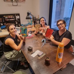 Création d'un carnet artistique (Atelier wecandoo pour réalisez et décorez votre carnet sur Antibes)