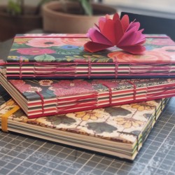 Carnet de note A5 type discret, couture copte, papiers japonais indiens rifle...