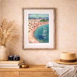 Antibes illustrée, Affiche A4, reproduction de dessin fait main sur papier recyclé, vue plage de la gravette