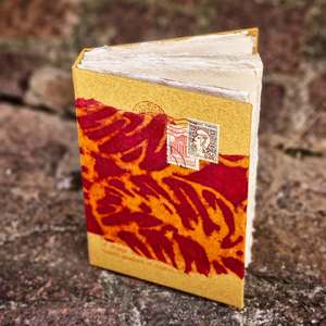 Une jolie commande pour Marie-Lise 🫶🏼

#carnets
#carnetfaitmain #papierfaitmain #papierrecyclé #carnetartisanal #creatricefrancaise